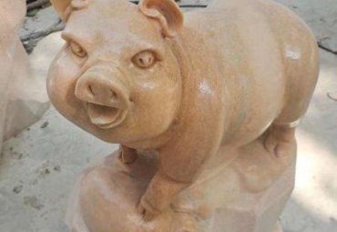 公园石雕猪动物雕塑