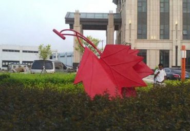 城市不锈钢枫叶雕塑