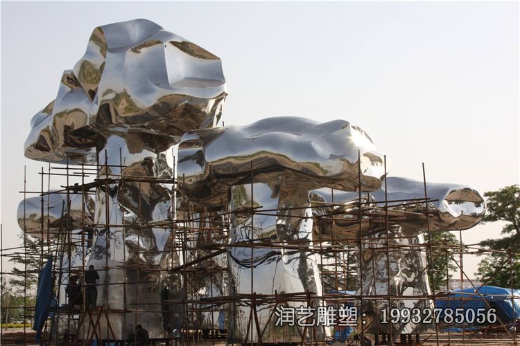 小区不锈钢太湖石雕塑 小区不锈钢太湖石雕塑