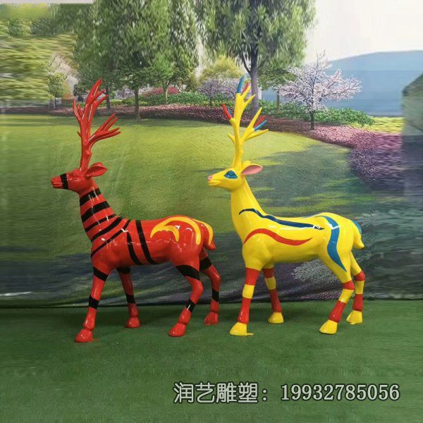 小区玻璃钢鹿雕塑 小区玻璃钢鹿雕塑
