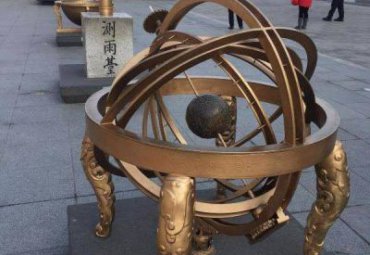 街道铜雕浑天仪雕塑