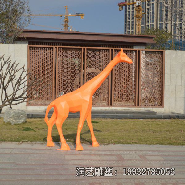 广场玻璃钢长颈鹿雕塑 广场玻璃钢长颈鹿雕塑