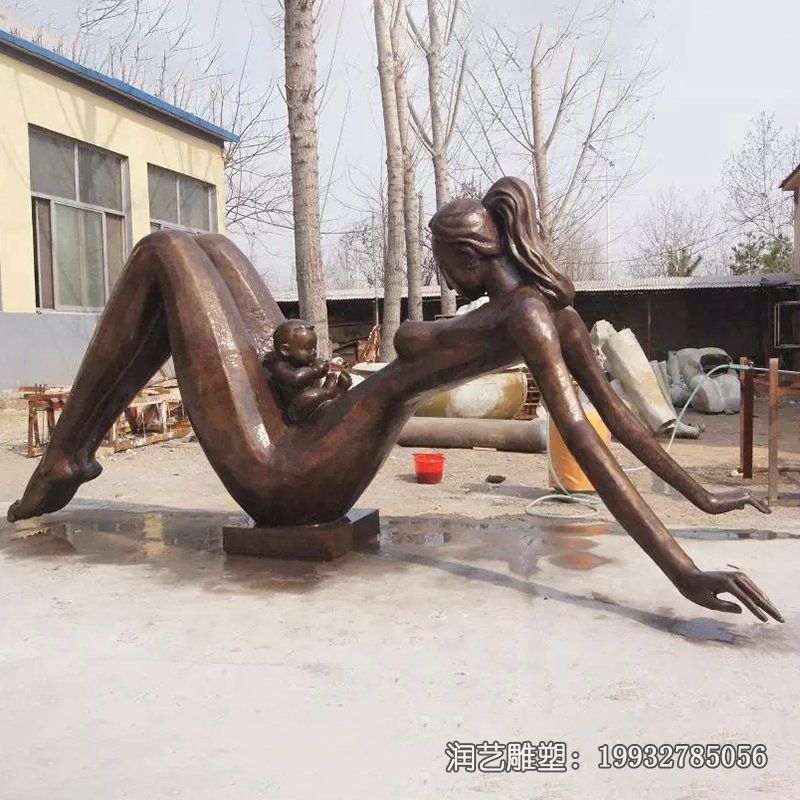 街道铜雕母子雕塑 街道铜雕母子雕塑