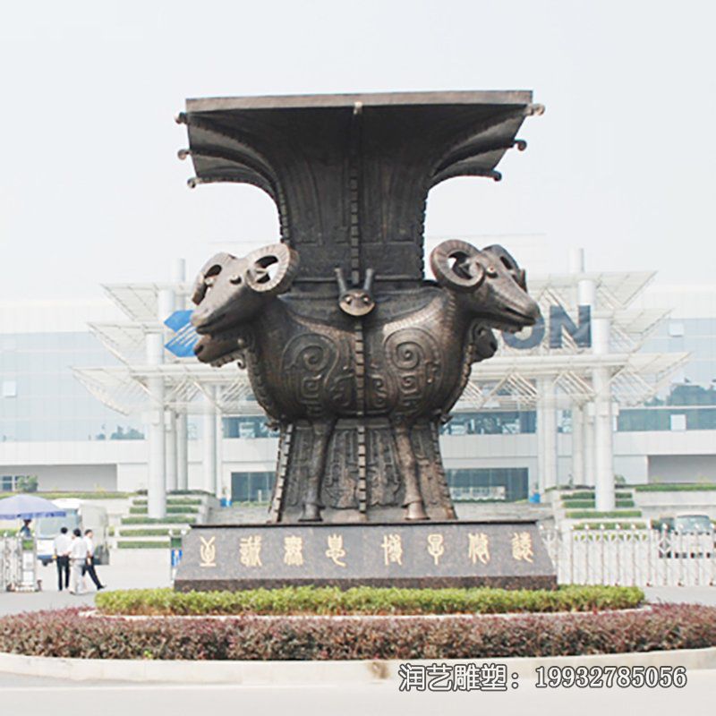 景区铜雕四羊方尊雕塑 景区铜雕四羊方尊雕塑