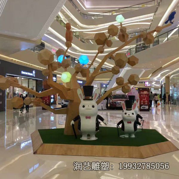 城市玻璃钢兔子雕塑 城市玻璃钢兔子雕塑