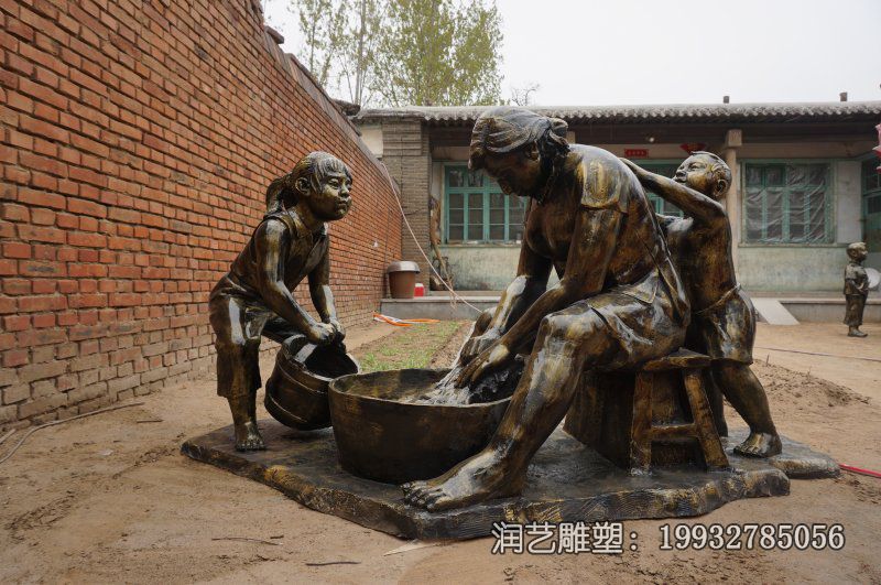 广场铜雕孝顺人物雕塑 广场铜雕孝顺人物雕塑