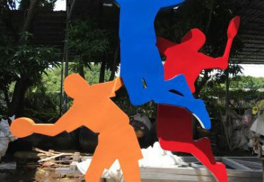 公园不锈钢运动人物雕塑