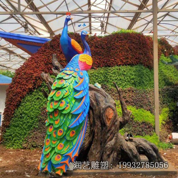 广场玻璃钢孔雀雕塑 广场玻璃钢孔雀雕塑