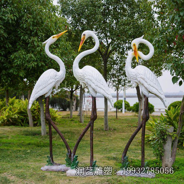 商业街玻璃钢白鹭雕塑 商业街玻璃钢白鹭雕塑