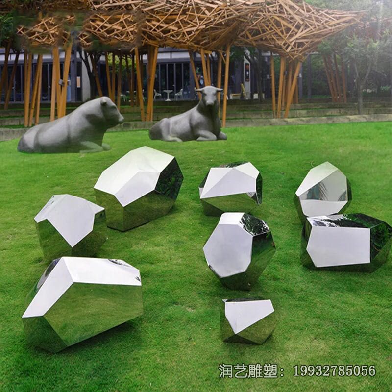 游乐场不锈钢景观石雕塑 游乐场不锈钢景观石雕塑