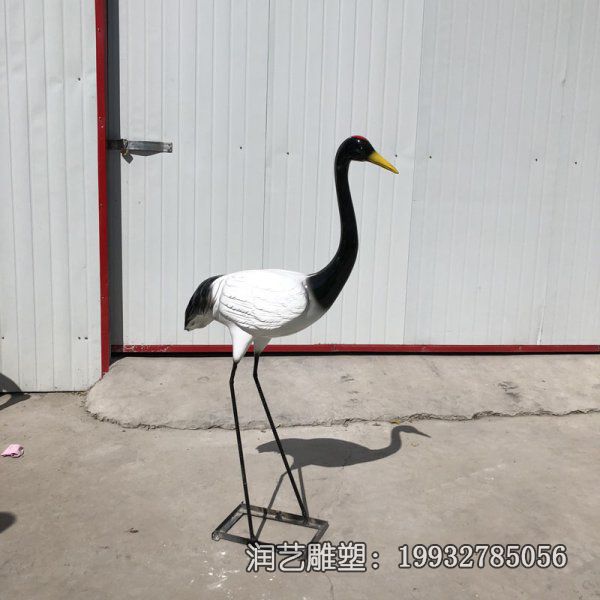 商业街玻璃钢仙鹤雕塑 商业街玻璃钢仙鹤雕塑