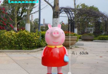企业玻璃钢小猪佩奇雕塑