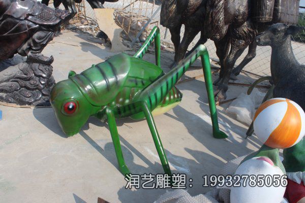 医院玻璃钢蝈蝈雕塑 医院玻璃钢蝈蝈雕塑