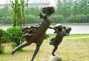 街道铜雕母子雕塑