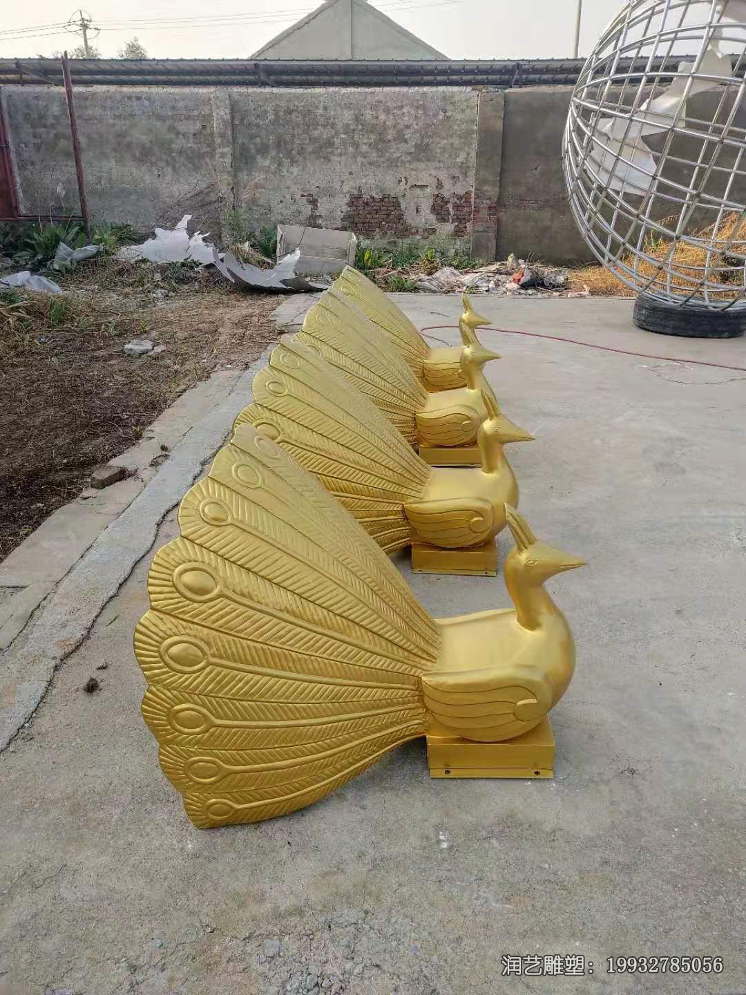 游乐场孔雀铜雕 游乐场孔雀铜雕