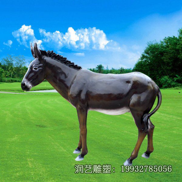 草坪玻璃钢驴雕塑 草坪玻璃钢驴雕塑
