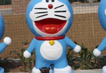 学校玻璃钢哆啦A梦雕塑