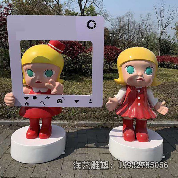 景区玻璃钢公仔雕塑 景区玻璃钢公仔雕塑