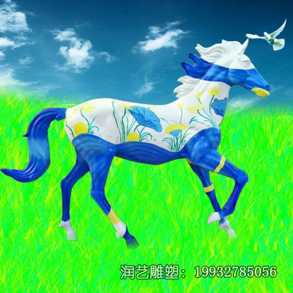 商场玻璃钢马雕塑 商场玻璃钢马雕塑