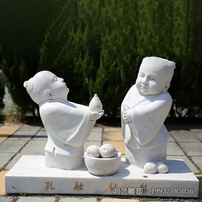 广场孔融让梨石雕 广场孔融让梨石雕