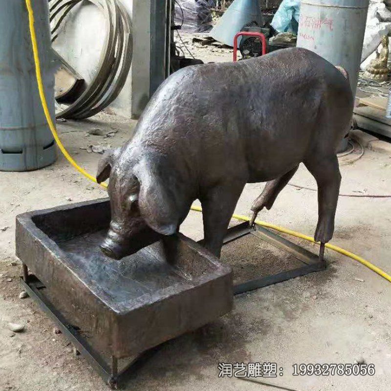 景区猪动物铜雕 景区猪动物铜雕