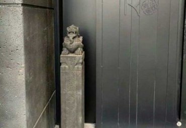 草坪拴马桩石雕