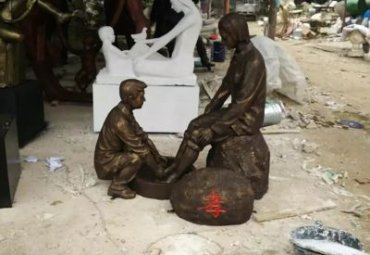 商场孝顺铜雕