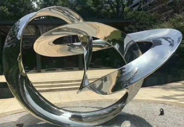 企业不锈钢圆环景观雕塑