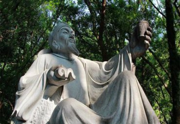 酒店王安石石雕