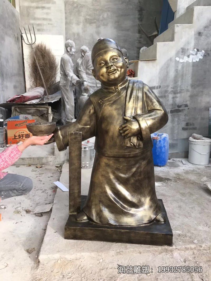 广场店小二铜雕 广场店小二铜雕