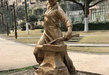 商场工人铜雕