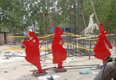草坪不锈钢剪纸雕塑