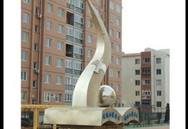 学校不锈钢书籍景观雕塑