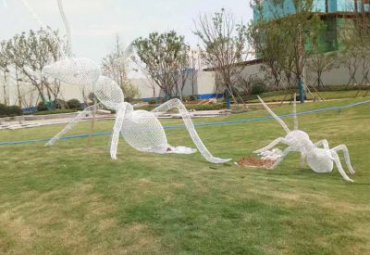 商业街不锈钢蚂蚁雕塑