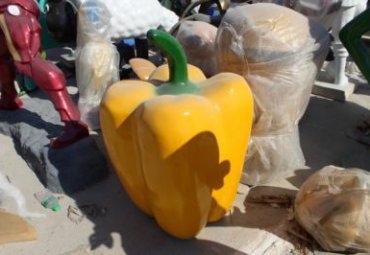 小区玻璃钢蔬菜景观雕塑