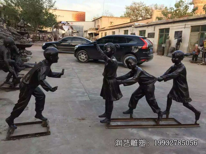 酒店老鹰捉小鸡铜雕 酒店老鹰捉小鸡铜雕