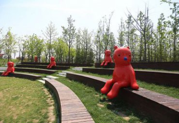 商业街玻璃钢熊雕塑