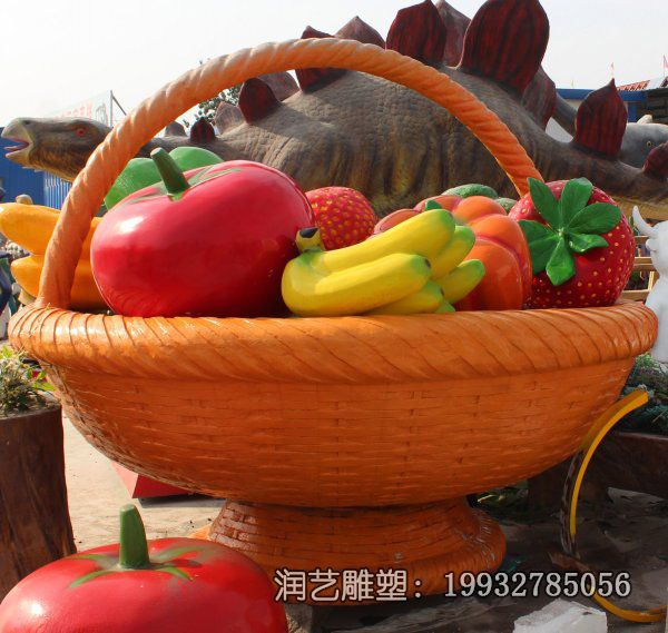 公园玻璃钢果篮景观雕塑 公园玻璃钢果篮景观雕塑