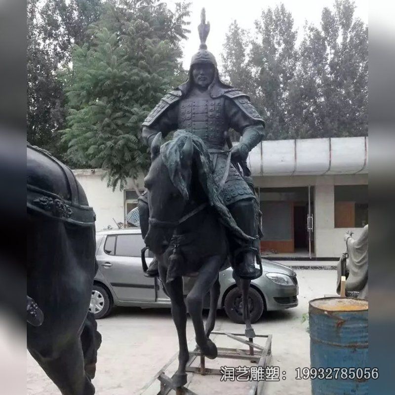 学校骑马人物铜雕 学校骑马人物铜雕