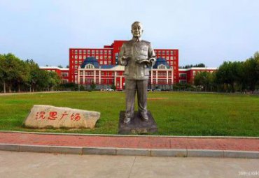 景区钱学森人物铜雕