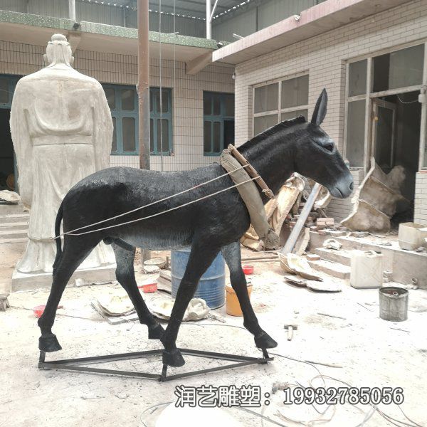 商场玻璃钢驴雕塑 商场玻璃钢驴雕塑