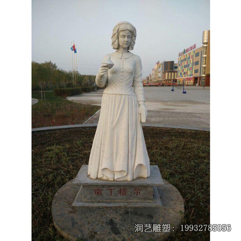 商业街南丁格尔石雕 商业街南丁格尔石雕