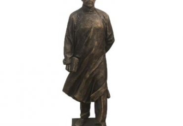 广场陶行知人物铜雕