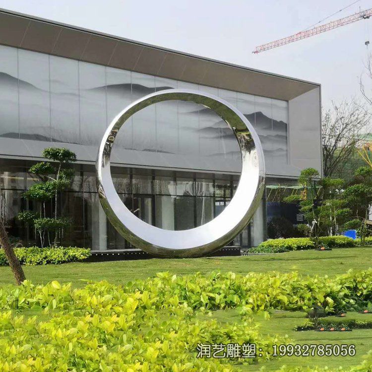 公园不锈钢月亮景观雕塑 公园不锈钢月亮景观雕塑
