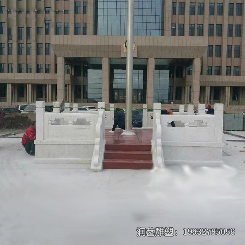 商业街升旗台景观石雕 商业街升旗台景观石雕