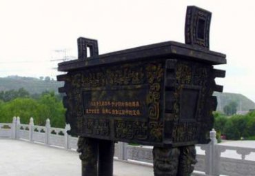 企业香炉景观铜雕