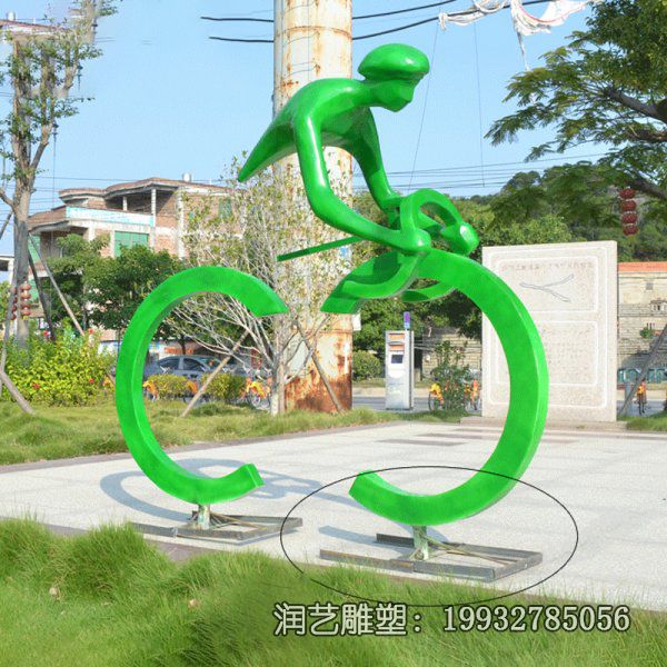 游乐场玻璃钢骑车雕塑 游乐场玻璃钢骑车雕塑