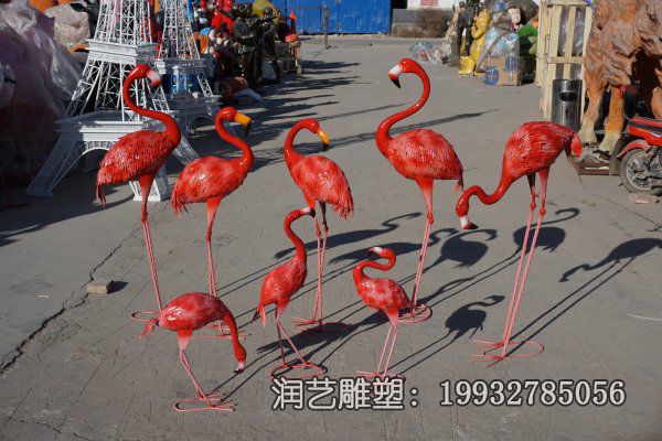 公园玻璃钢火烈鸟动物雕塑 公园玻璃钢火烈鸟动物雕塑