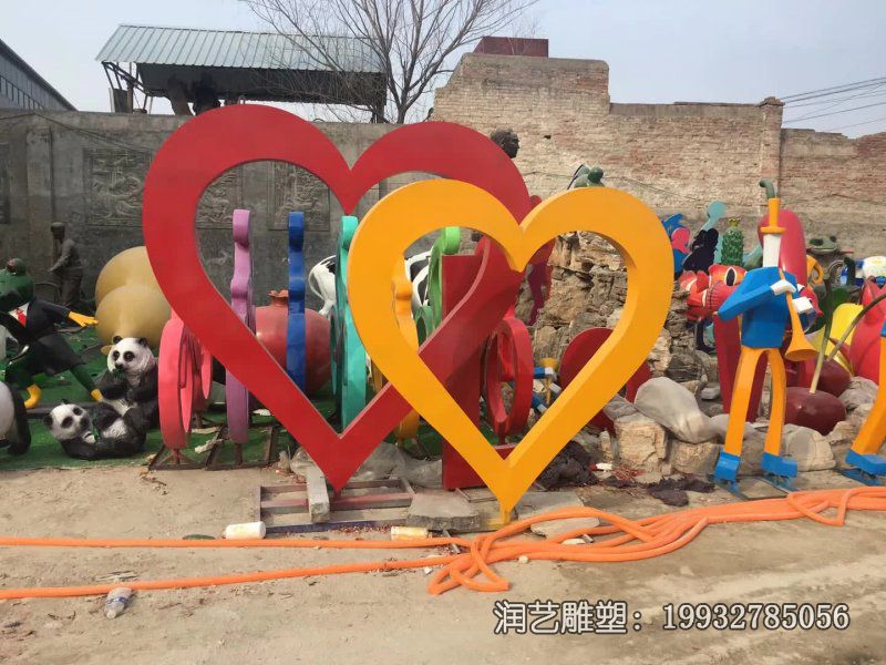 小区不锈钢爱心景观雕塑 小区不锈钢爱心景观雕塑