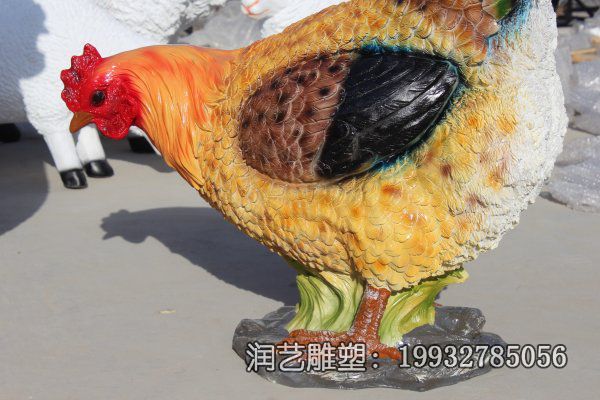 小区玻璃钢鸡动物雕塑 小区玻璃钢鸡动物雕塑